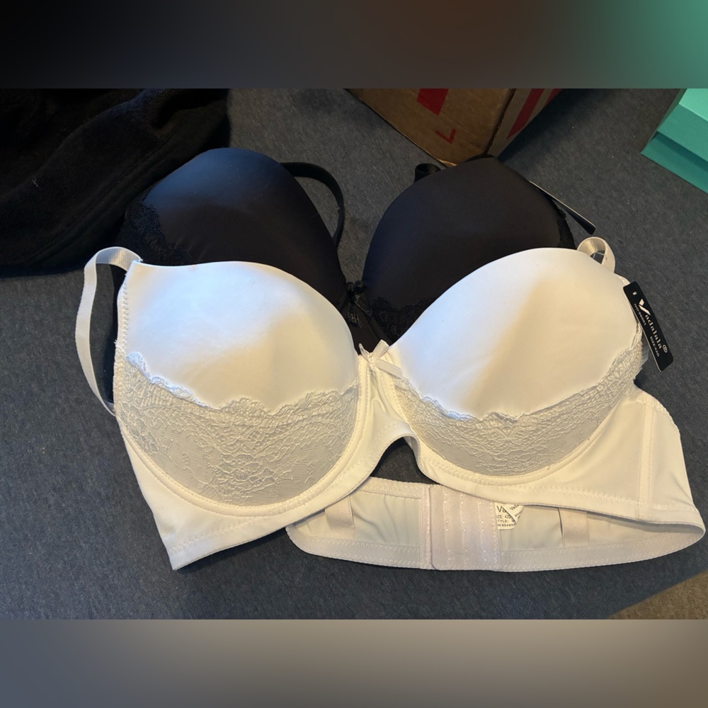 Elegant Lace Trimmed White and Black Bra Set